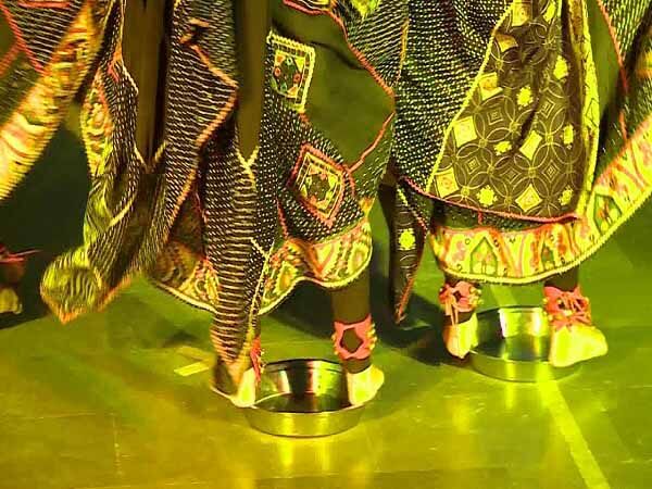 Kalbeliya performers in traditional costume